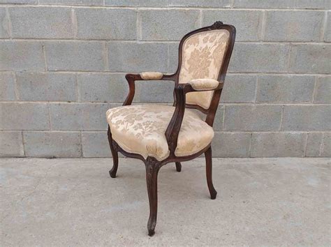 Sillones antiguos estilo Continuara.org