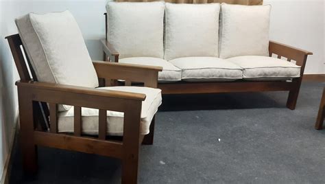 Sillones madera Continuara.org