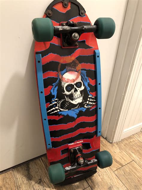 Skateboard vintage Continuara.org