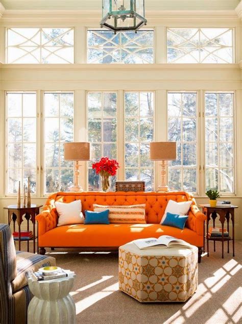 Sofa color naranja Continuara.org