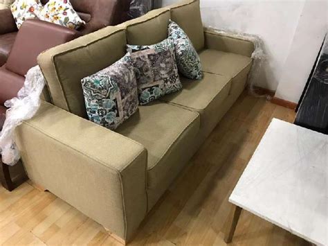 Sofa muy nuevo Continuara.org
