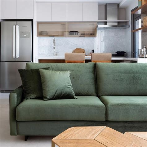 Sofa verde Continuara.org