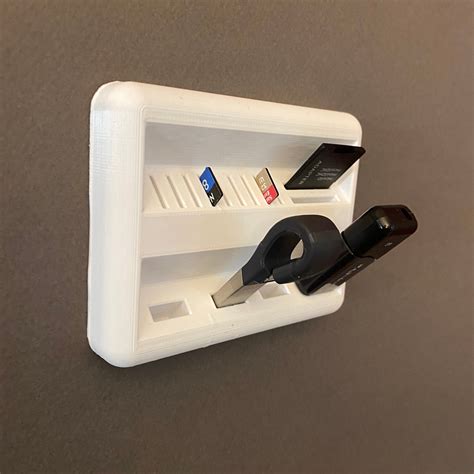 Soporte usb holder Continuara.org