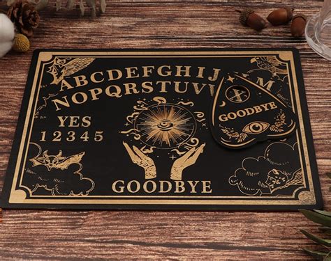 Tablero ouija usada Continuara.org
