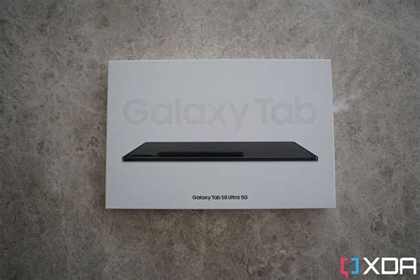 Tablet su caja Continuara.org