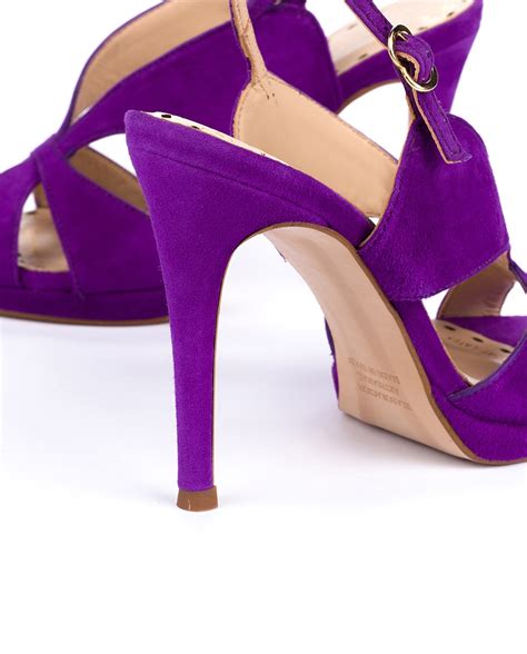 Tacones ante pedro Continuara.org