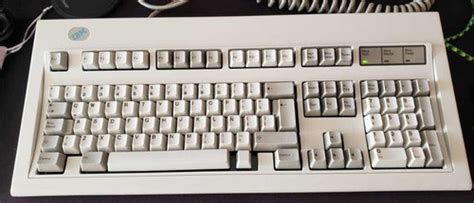 Teclado ibm ano Continuara.org