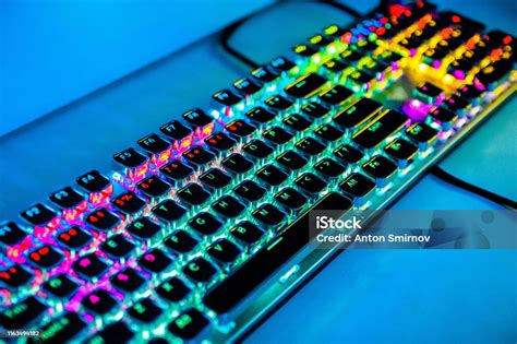 Teclado luces ordenador Continuara.org