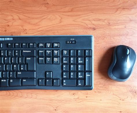 Teclado ordenador ratones Continuara.org