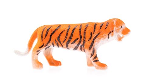 Tigre plastico Continuara.org