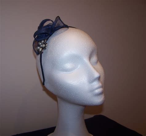 Tocado diadema azul Continuara.org
