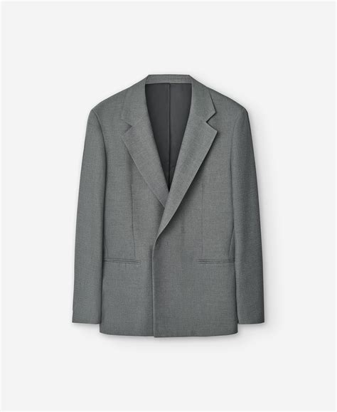 Traje adolfo dominguez Continuara.org