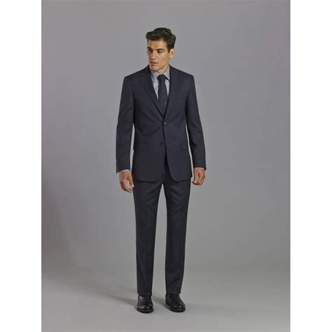 Traje azul caramelo Continuara.org