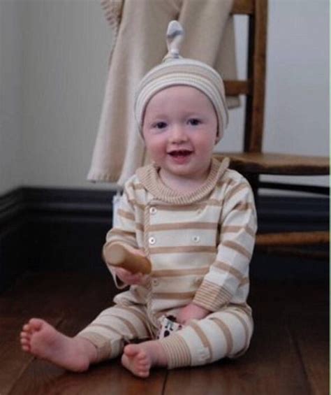 Traje bebe nuevo Continuara.org