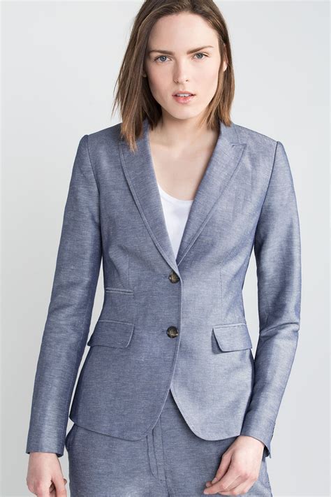 Traje chaqueta Continuara.org