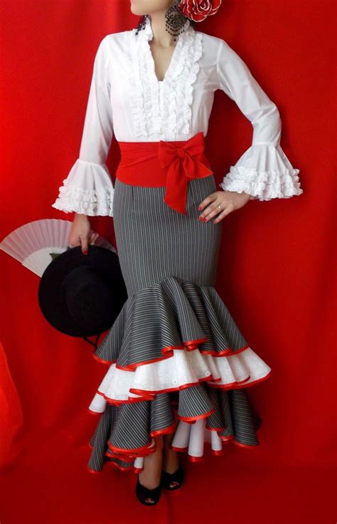 Traje flamenca falda Continuara.org