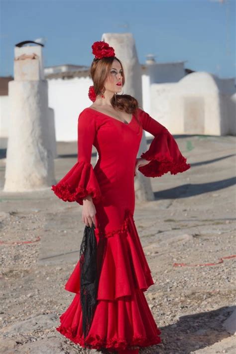 Traje flamenca rojo Continuara.org
