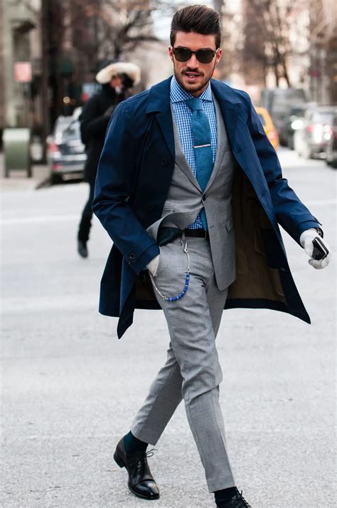 Traje invierno Continuara.org