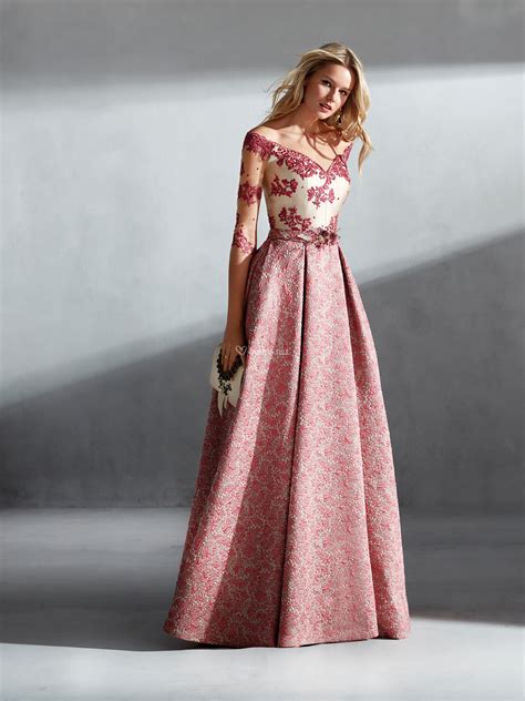 Traje madrina boda Continuara.org