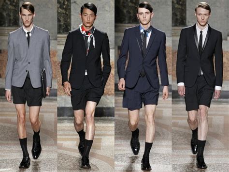 Traje pantalones cortos Continuara.org