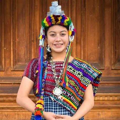 Traje regional sin Continuara.org
