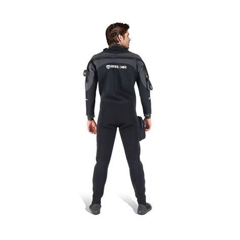 Traje seco mares Continuara.org