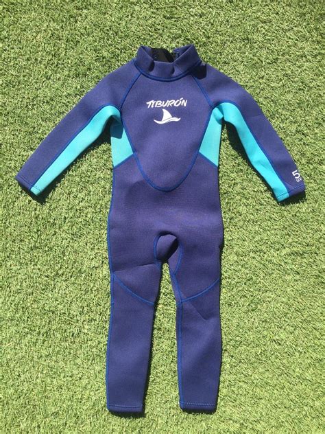 Traje surf nino Continuara.org