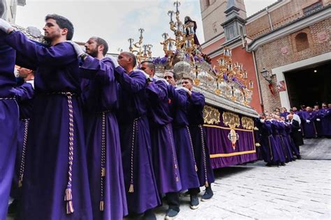Trajes semana santa Continuara.org