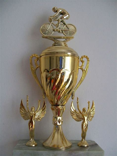 Trofeos ciclismo Continuara.org