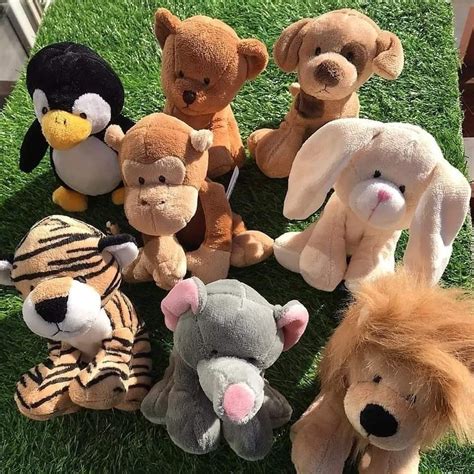 Varios peluches Continuara.org