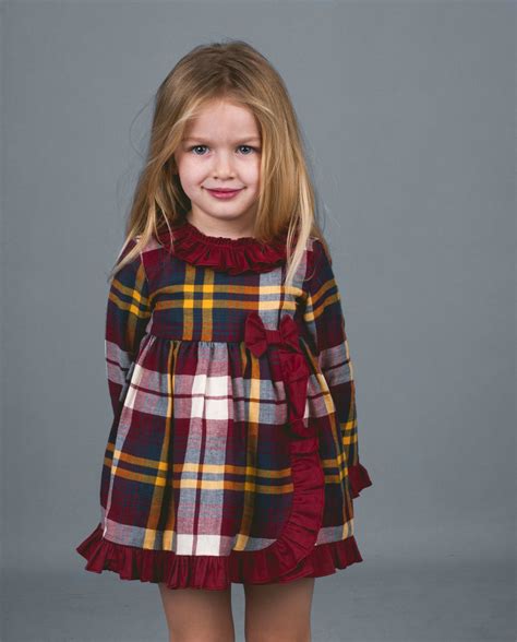 Vestido bebe cierre Continuara.org