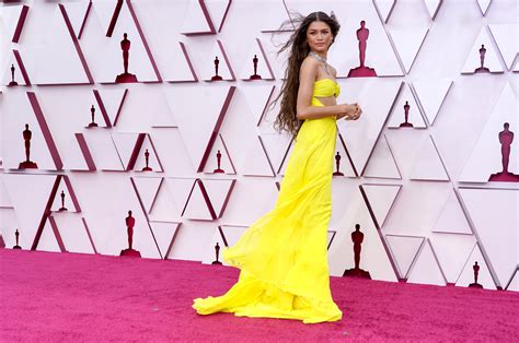 Vestido espectaculo Continuara.org