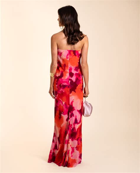Vestido estampado palabra Continuara.org