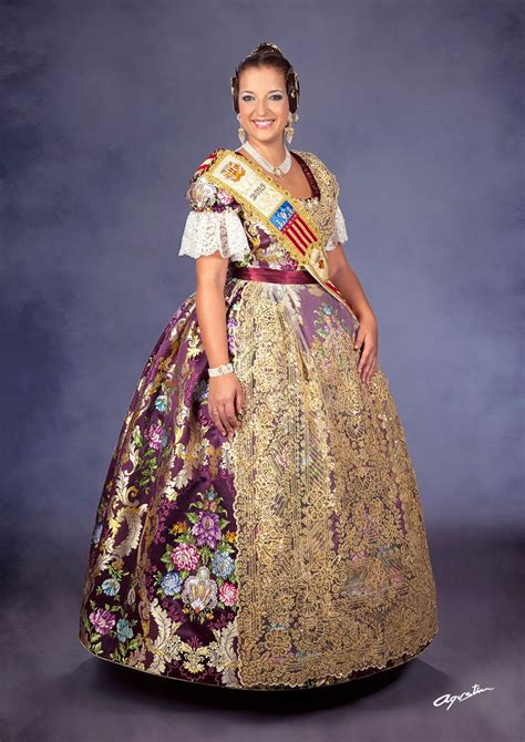 Vestido fallera Continuara.org