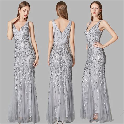 Vestido gris Continuara.org