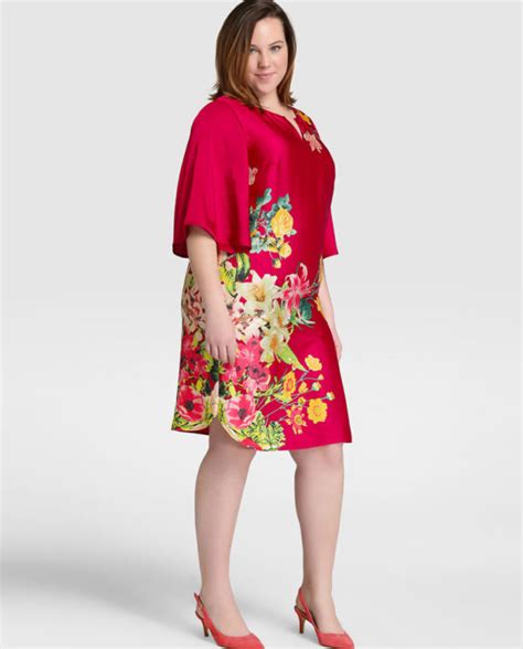Vestido moderno talla Continuara.org