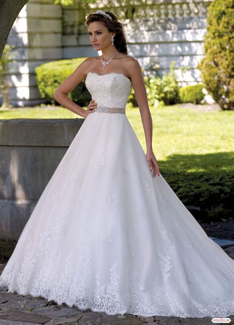 Vestido novia modelo Continuara.org