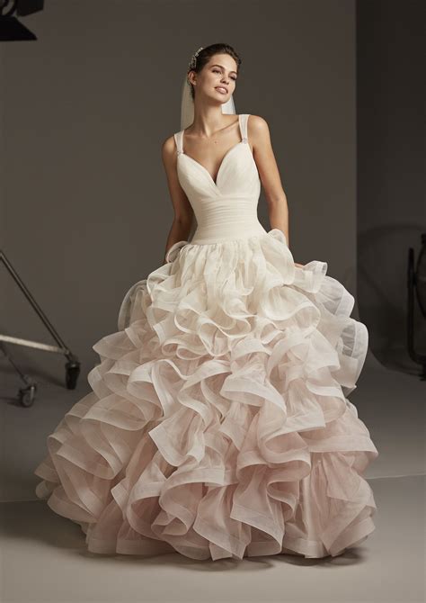 Vestido novia rosa Continuara.org