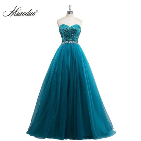 Vestidos nuevos sin Continuara.org