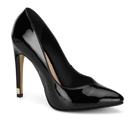 Zapatilla negra Continuara.org