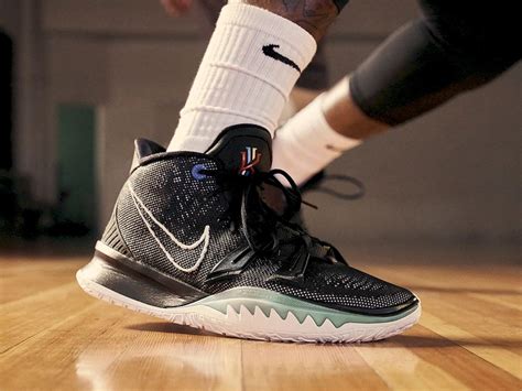 Zapatillas baloncesto Continuara.org