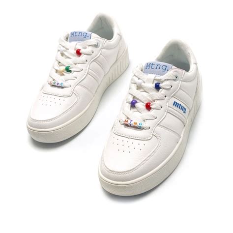 Zapatillas estilo retro Continuara.org
