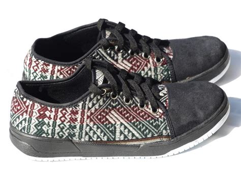 Zapatillas etnicas Continuara.org