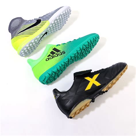 Zapatillas futbol multitacos Continuara.org