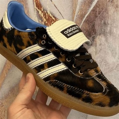 Zapatillas leopardo Continuara.org