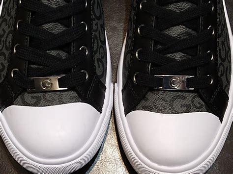 Zapato guess tela Continuara.org