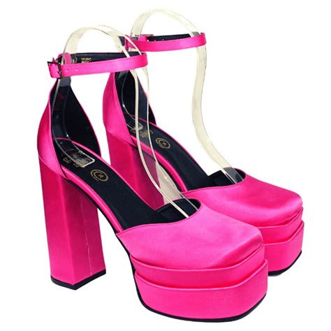 Zapato rosa plataforma Continuara.org