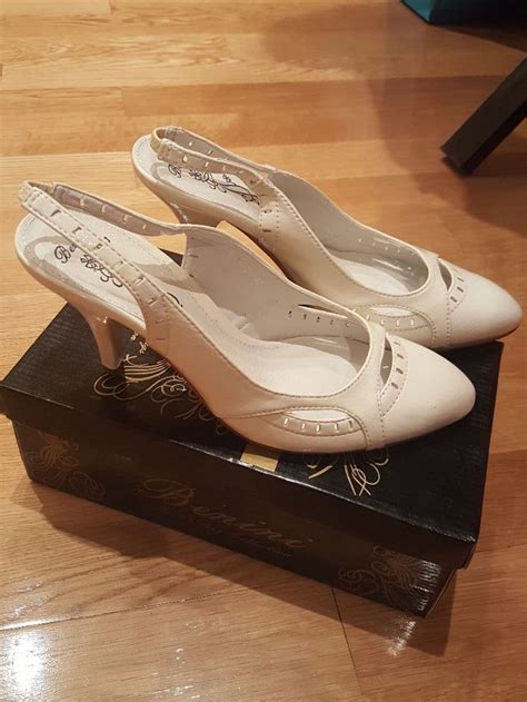 Zapatos blancos estrenar Continuara.org