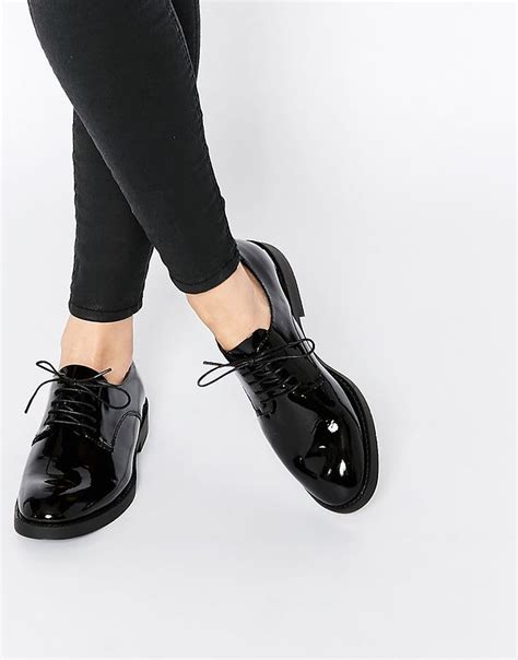 Zapatos charol negros Continuara.org