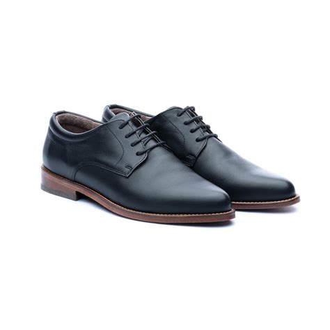 Zapatos cuero Continuara.org